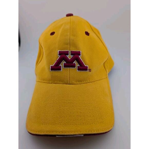 Minnesota Golden Gophers Fitted Hat Cap Yellow Red Donegal Bay Men's Gold - Picture 1 of 8